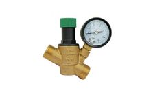 Редуктор давления 1/2" ВР-3/4"НР с манометром BL6823A TIM